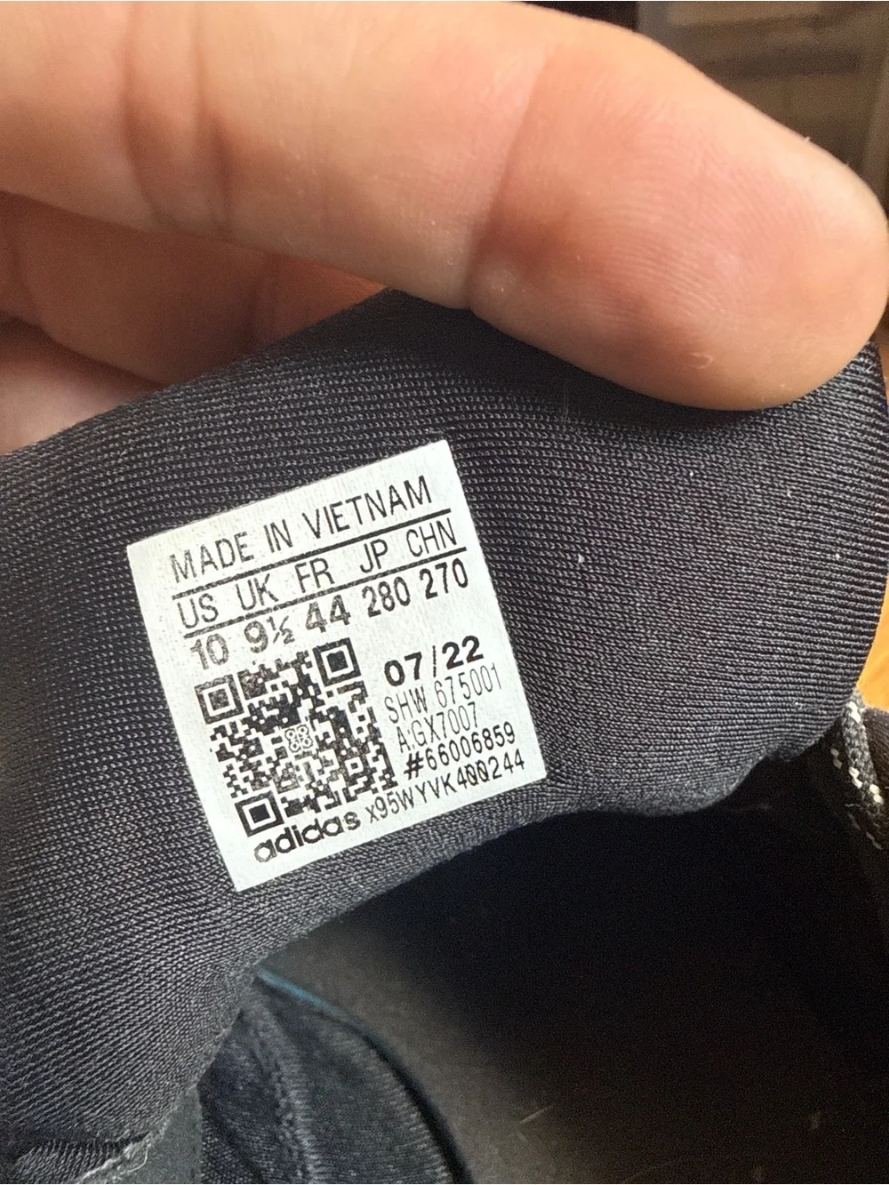 Adidas ZX 22 Boost 'Black Solar Red'  US 10 Medium AGX7007